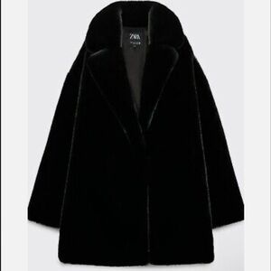 Zara faux fur black coat